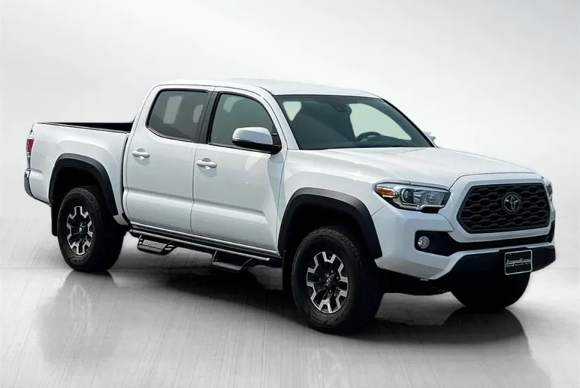 2021 Toyota Tacoma TRD Off-Road V6 photo 1