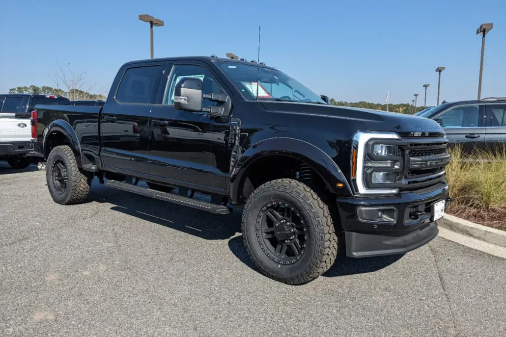 2024 Ford F-250 photo 1