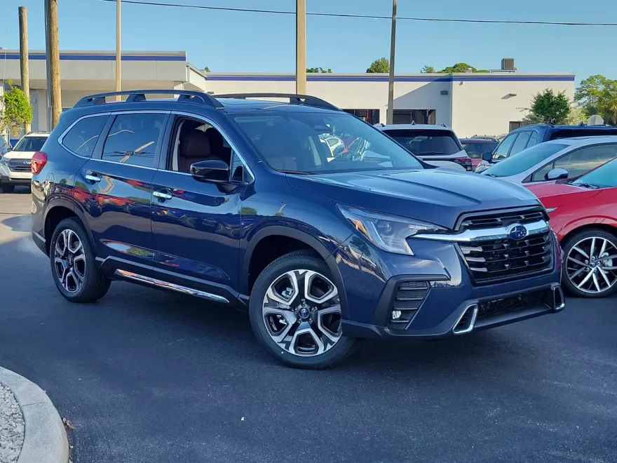 2025 Subaru Ascent Touring photo 1