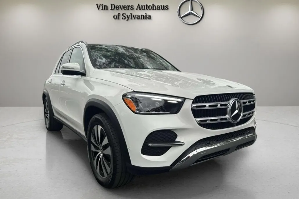 2025 Mercedes Benz GLE 350 4MATIC photo 1