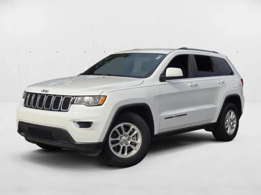 2018 Jeep Grand Cherokee Laredo E photo 1