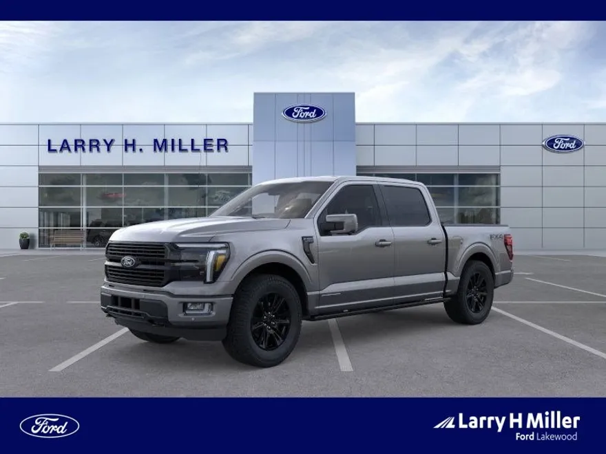 2025 Ford F-150 Platinum photo 1