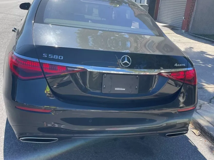 2022 Mercedes Benz S 580 4MATIC photo 1