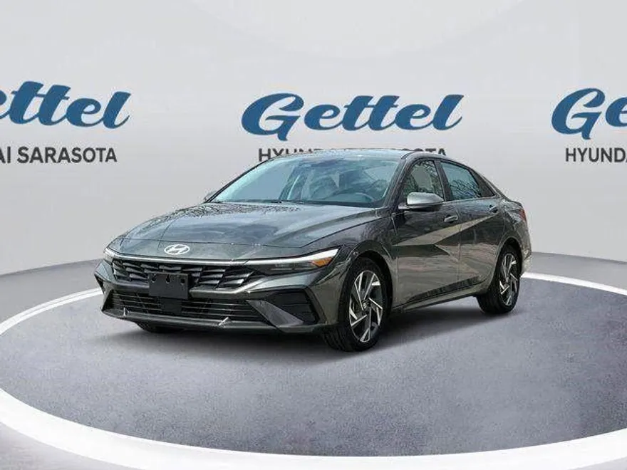 2025 Hyundai Elantra Hybrid Limited photo 1