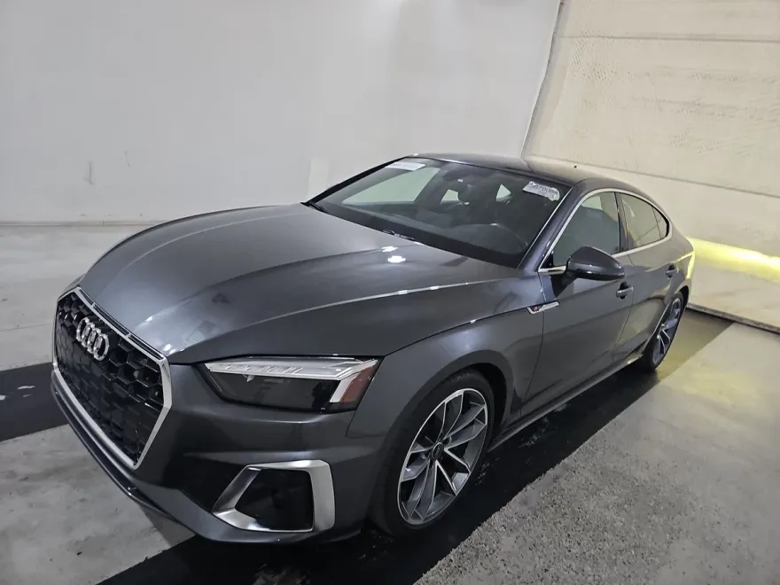 2023 Audi A5 45 S line Premium Plus photo 1