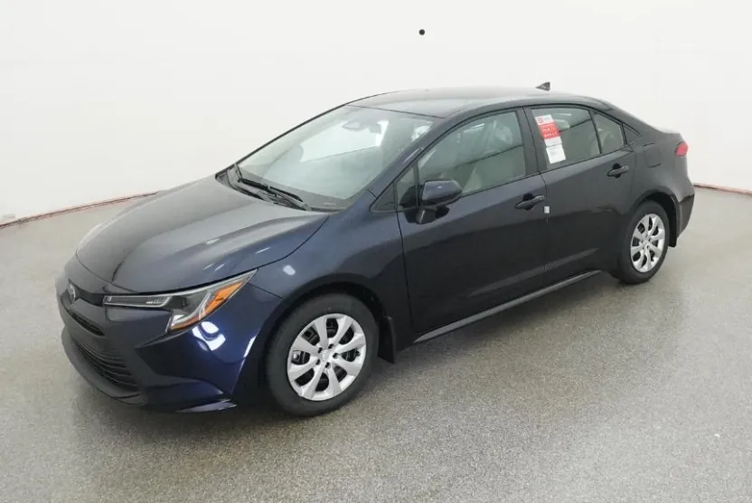 2026 Toyota Corolla LE photo 1
