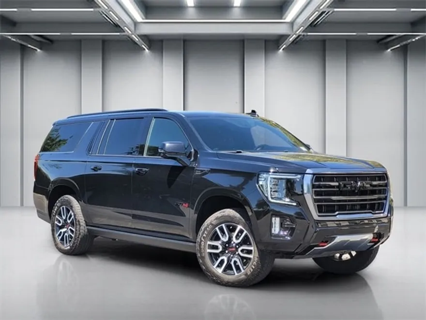 2024 Gmc Yukon XL AT4 photo 1