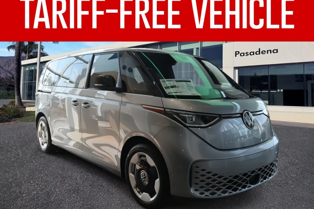 2025 Volkswagen ID. Buzz Pro S photo 1