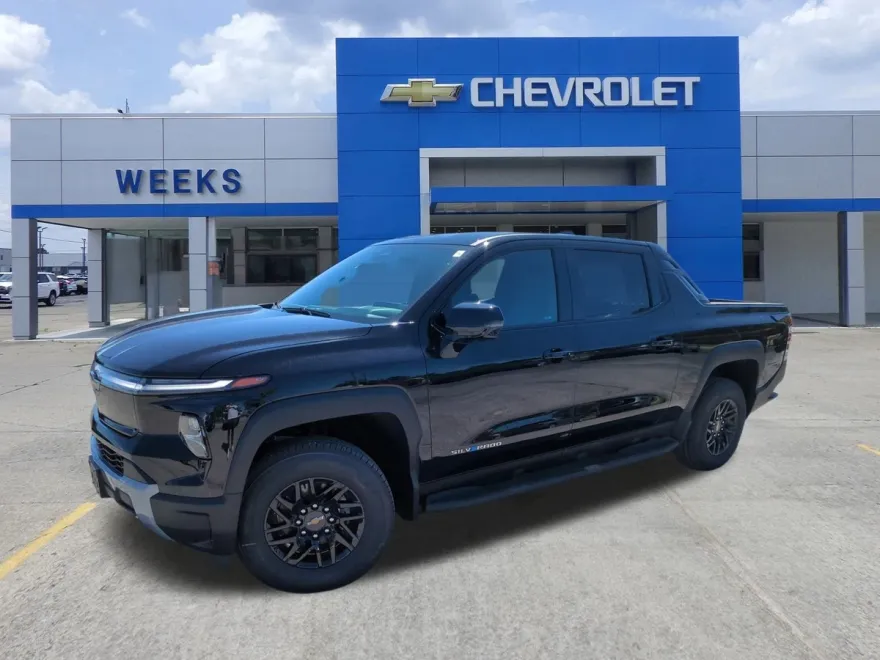 2025 Chevrolet Silverado EV LT photo 1