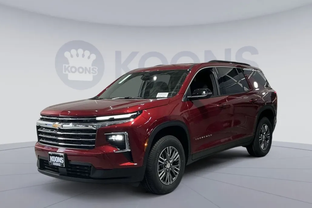 2026 Chevrolet Traverse photo 1