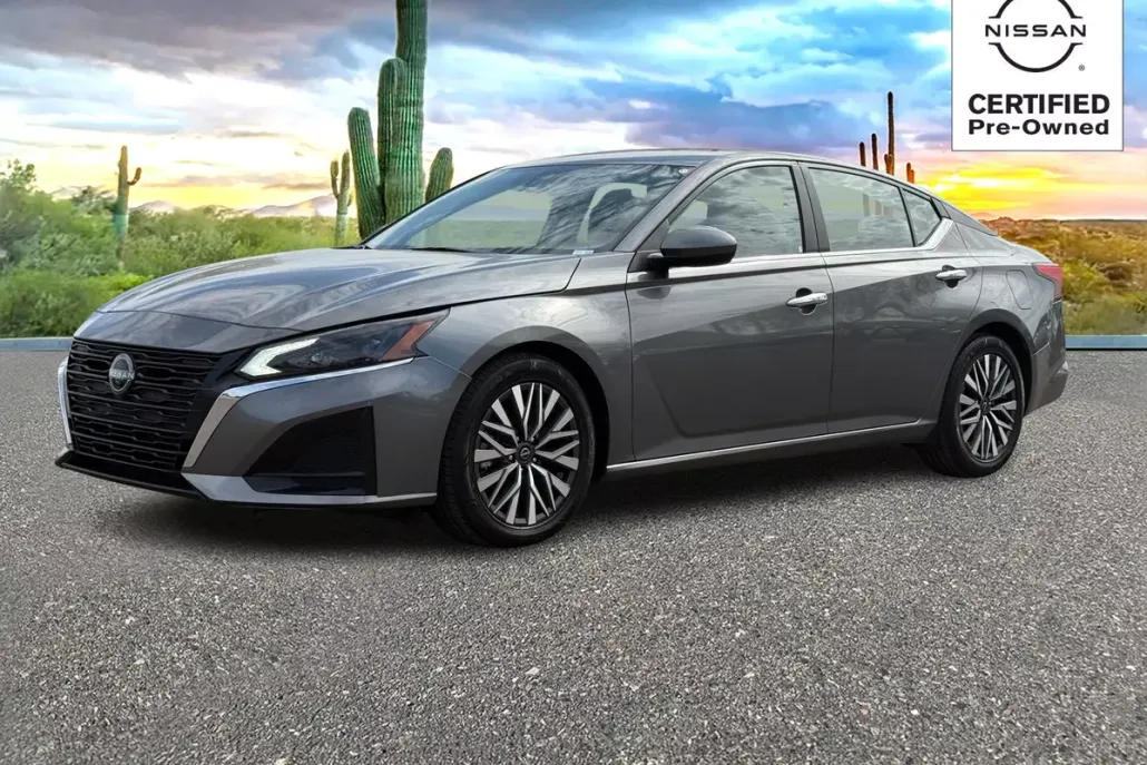 2023 Nissan Altima 2.5 SV photo 1