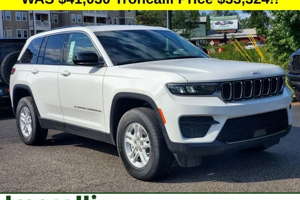 2025 Jeep Grand Cherokee Laredo photo 1