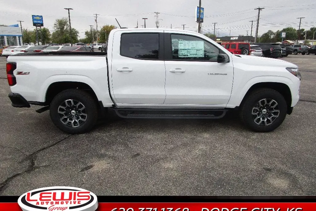 2026 Chevrolet Colorado Z71 photo 1