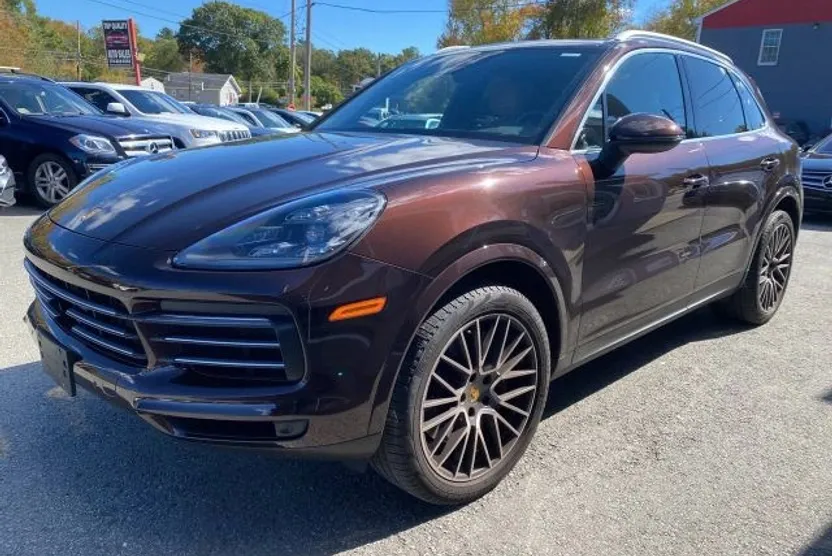 2021 Porsche Cayenne photo 1