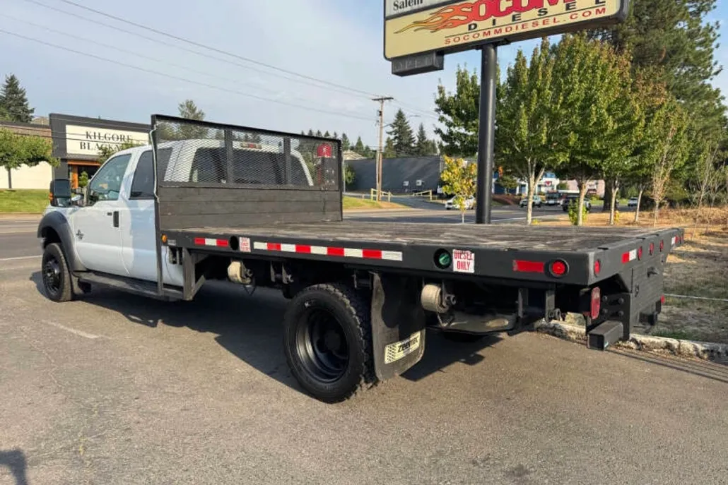 2014 Ford F-550 photo 1