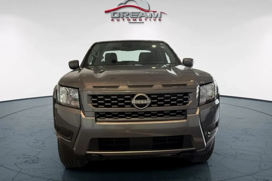 2025 Nissan Frontier SV photo 1