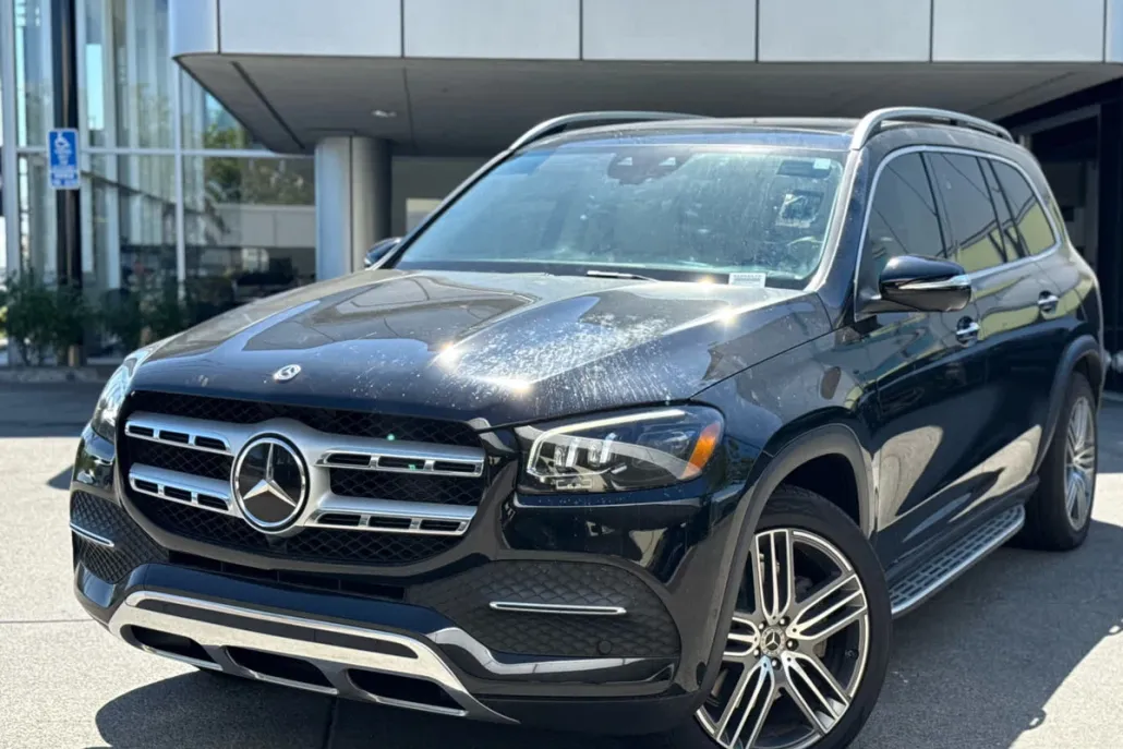 2023 Mercedes Benz GLS 450 4MATIC photo 1