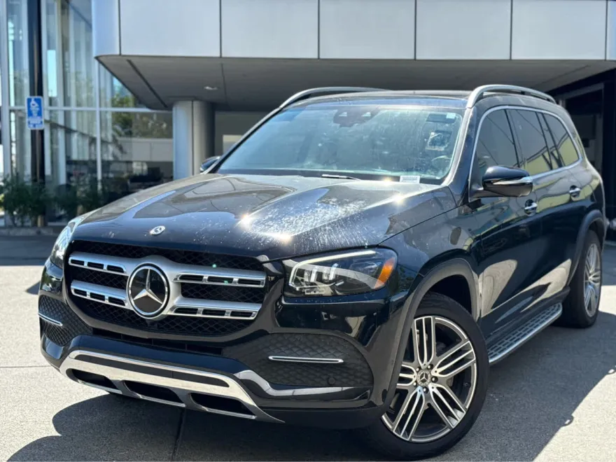 2023 Mercedes Benz GLS 450 4MATIC photo 1