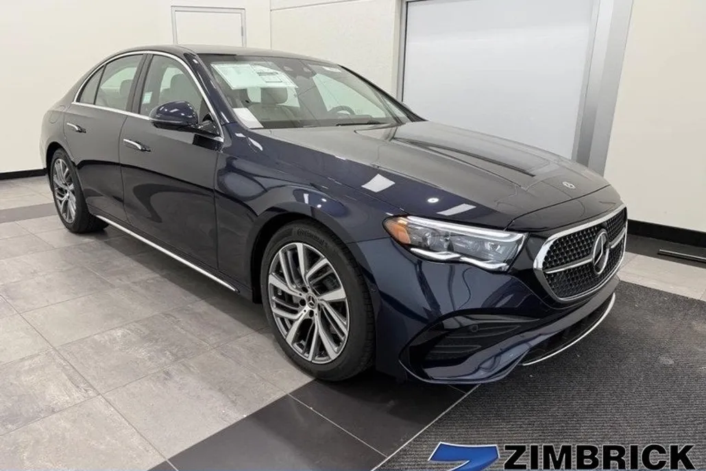 2025 Mercedes Benz E 350 4MATIC photo 1