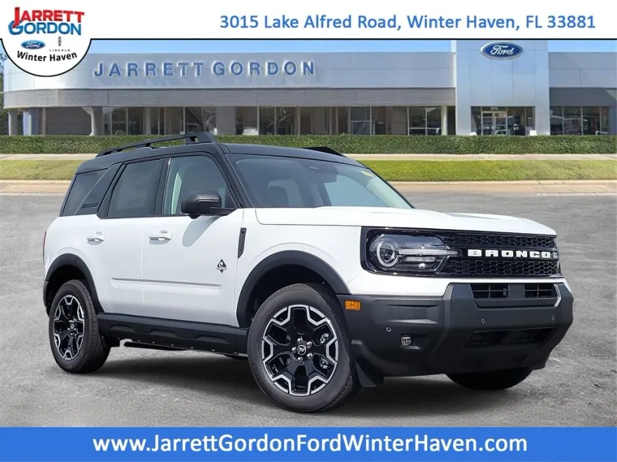 2025 Ford Bronco Sport Outer Banks photo 1