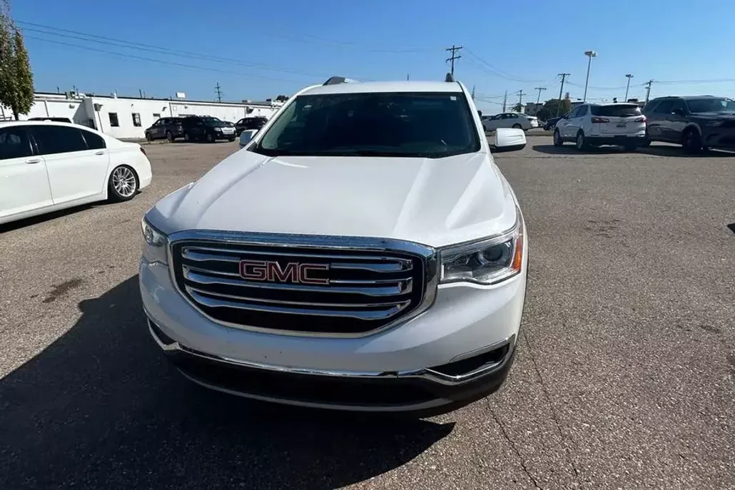 2019 Gmc Acadia SLT photo 1