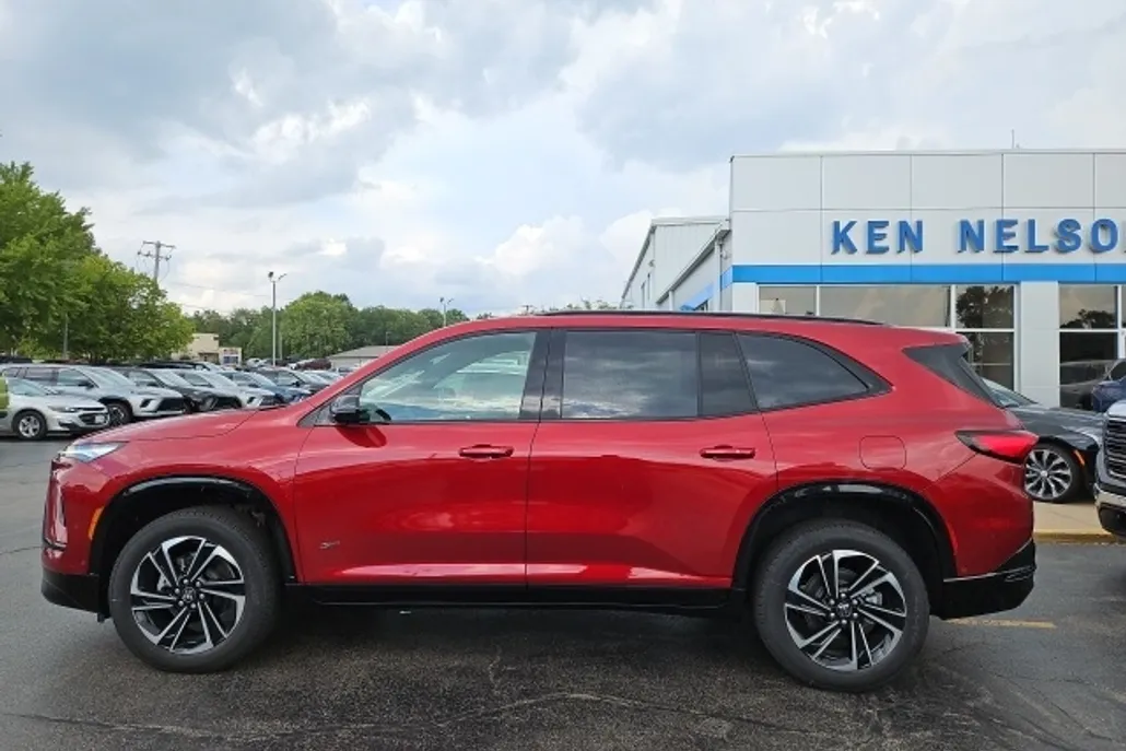 2026 Buick Enclave Sport Touring photo 1