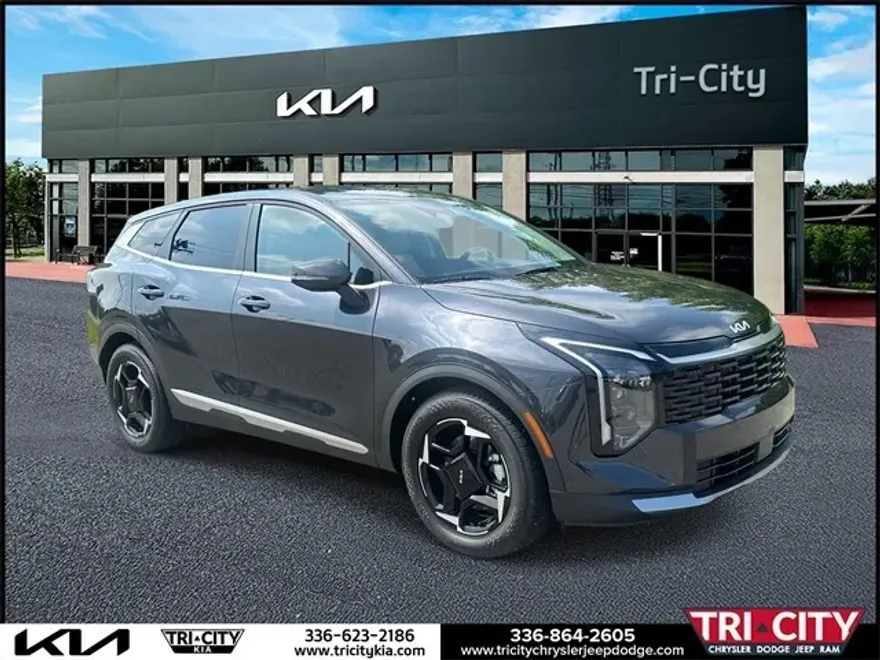2026 Kia Sportage EX photo 1