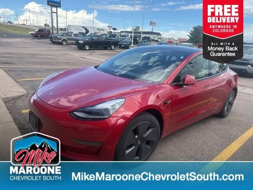 2021 Tesla Model 3 Standard Range Plus photo 1