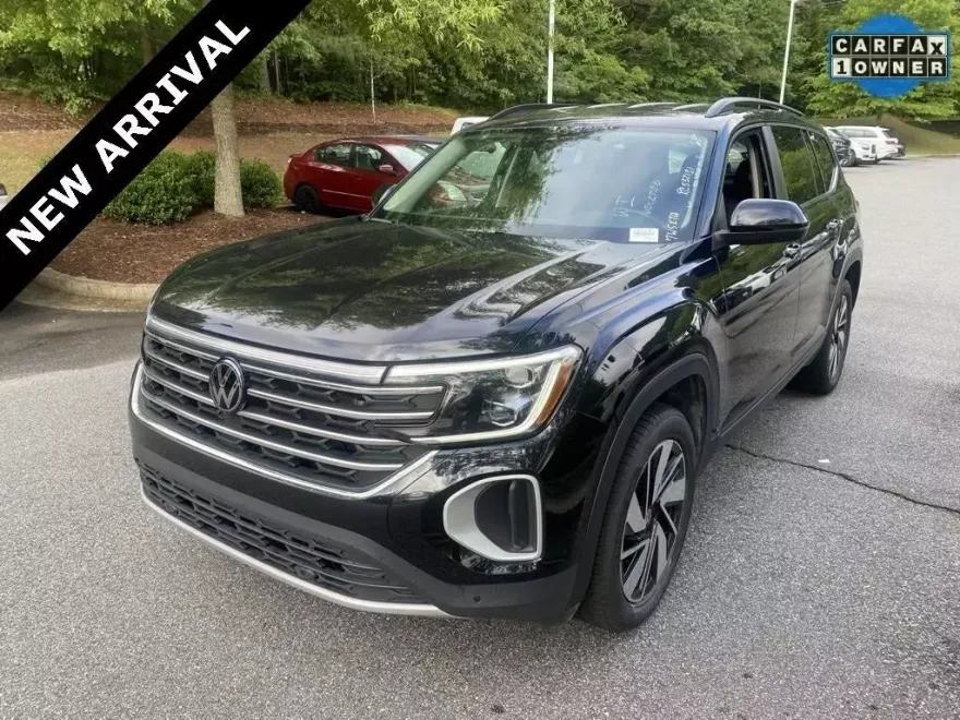 2024 Volkswagen Atlas SE Technology photo 1