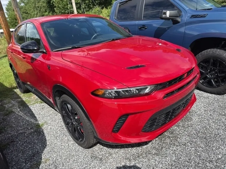 2024 Dodge Hornet R/T photo 1