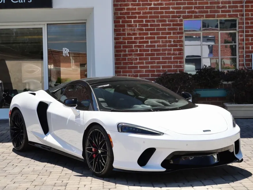 2022 Mclaren GT photo 1