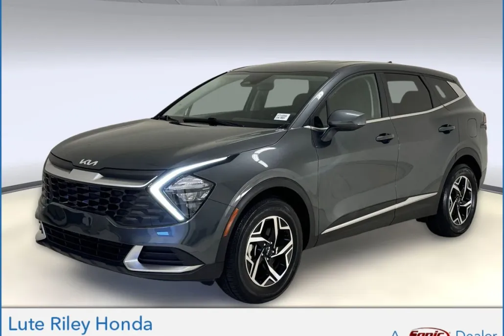 2023 Kia Sportage LX photo 1