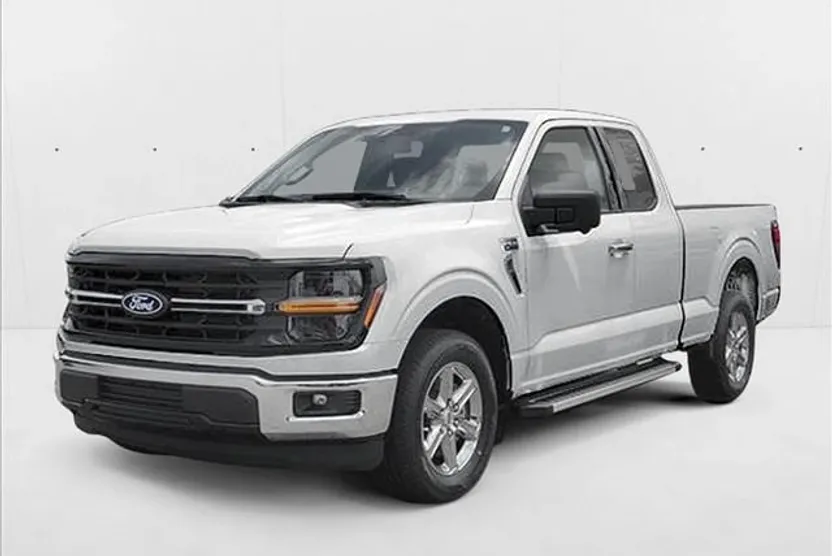 2025 Ford F-150 XLT photo 1