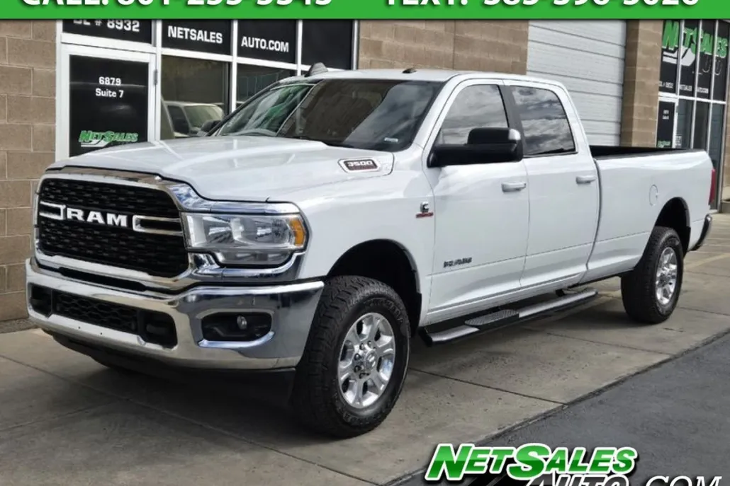 2022 Ram 3500 Big Horn Lone Star photo 1