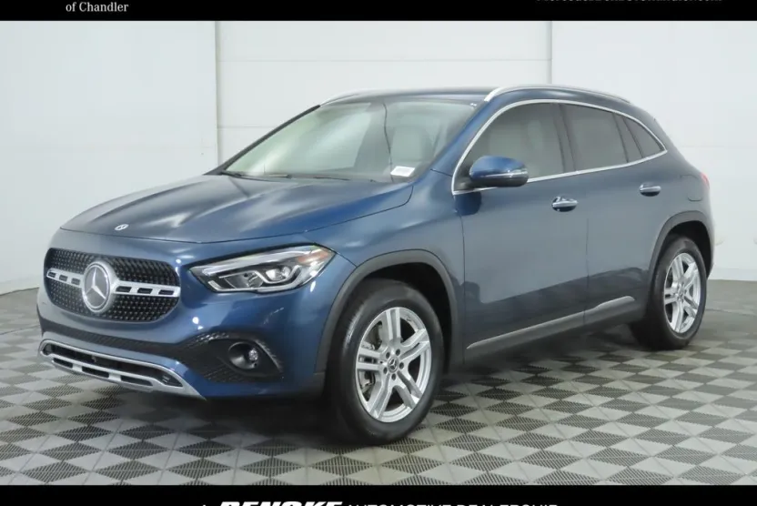 2022 Mercedes Benz GLA 250 photo 1