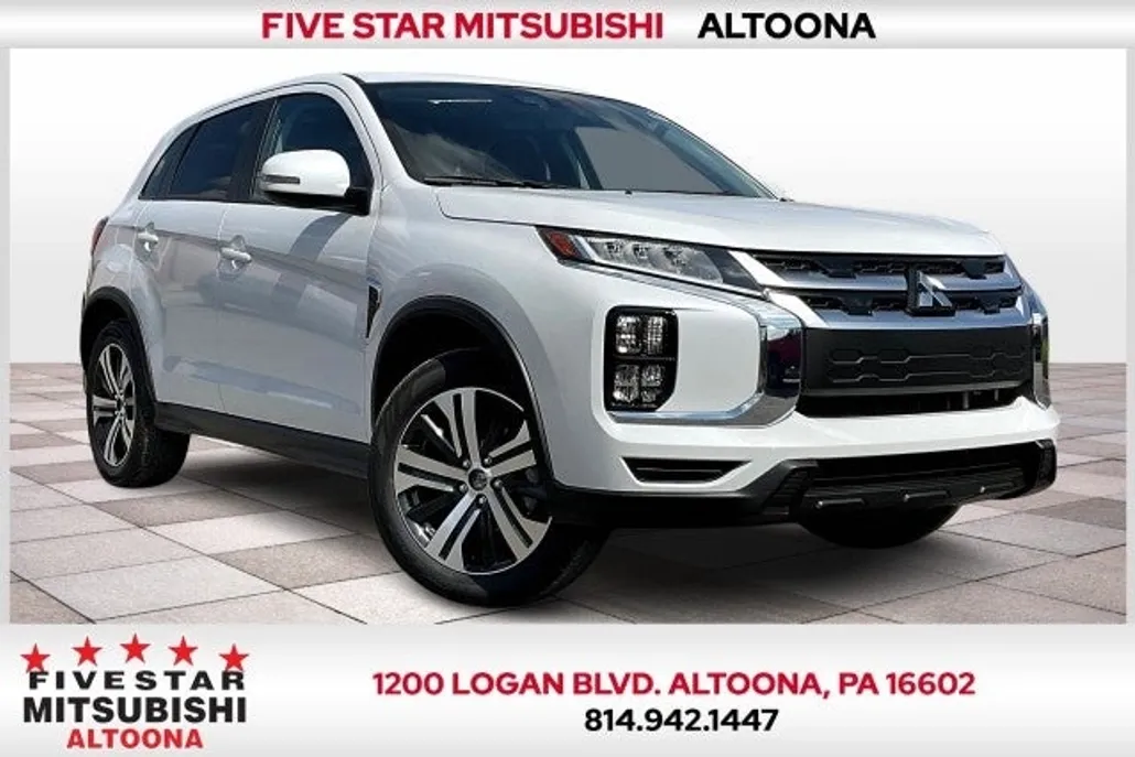 2025 Mitsubishi Outlander Sport SE photo 1