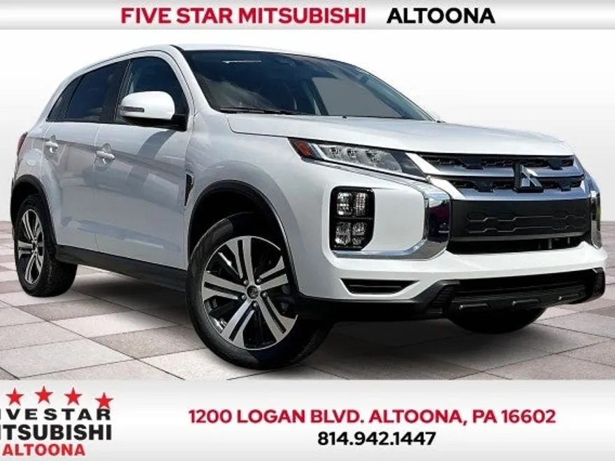 2025 Mitsubishi Outlander Sport SE photo 1