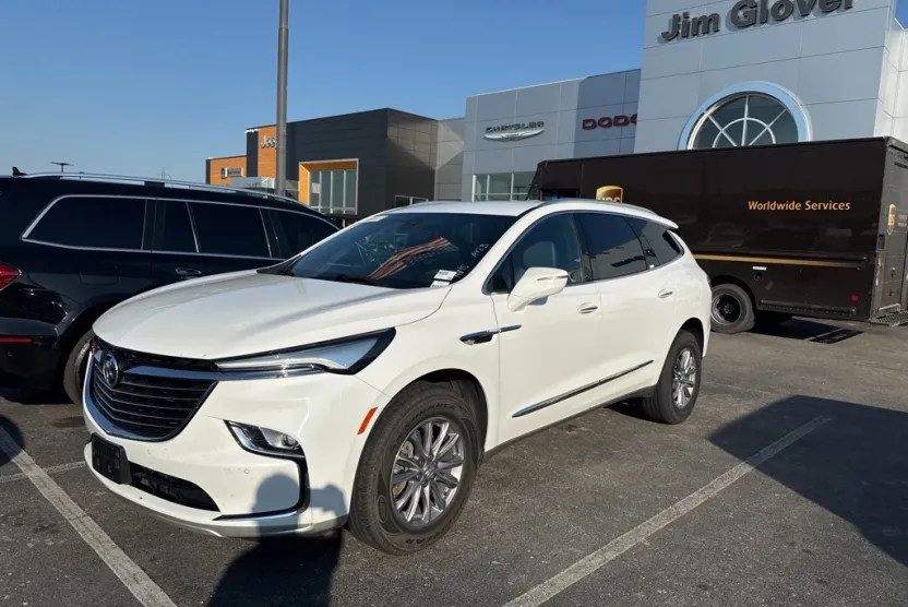 2024 Buick Enclave Premium photo 1