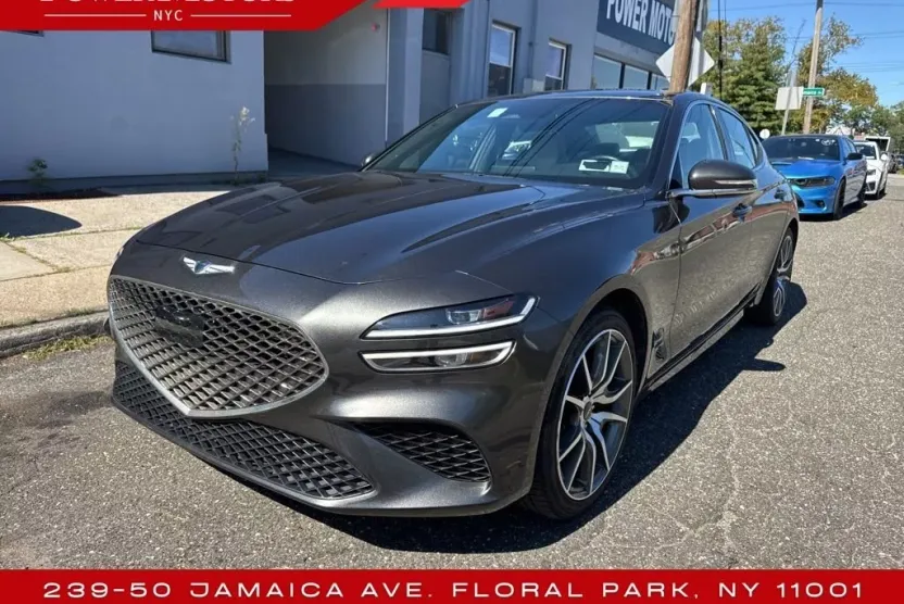 2023 Genesis G70 2.0T Sport Prestige photo 1