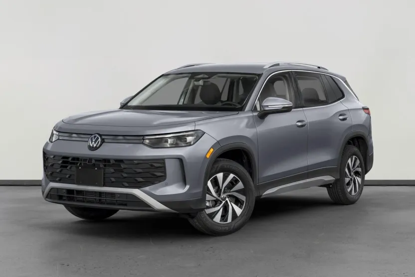 2025 Volkswagen Tiguan S photo 1