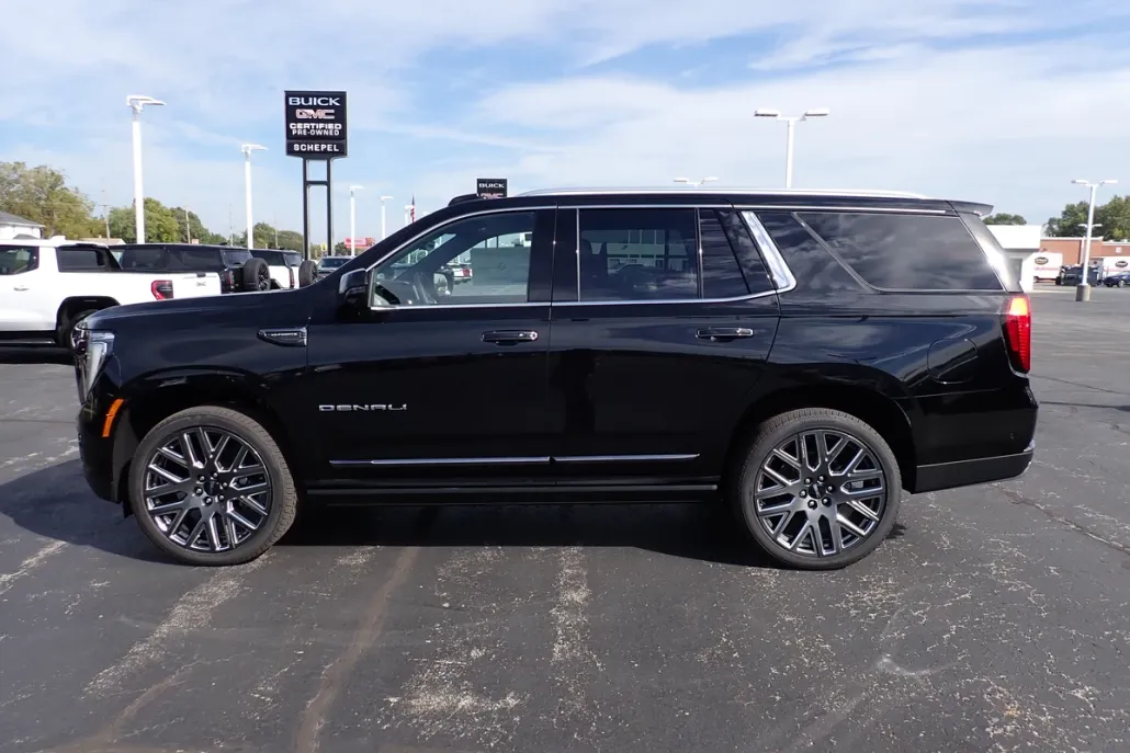 2026 Gmc Yukon Denali Ultimate photo 1