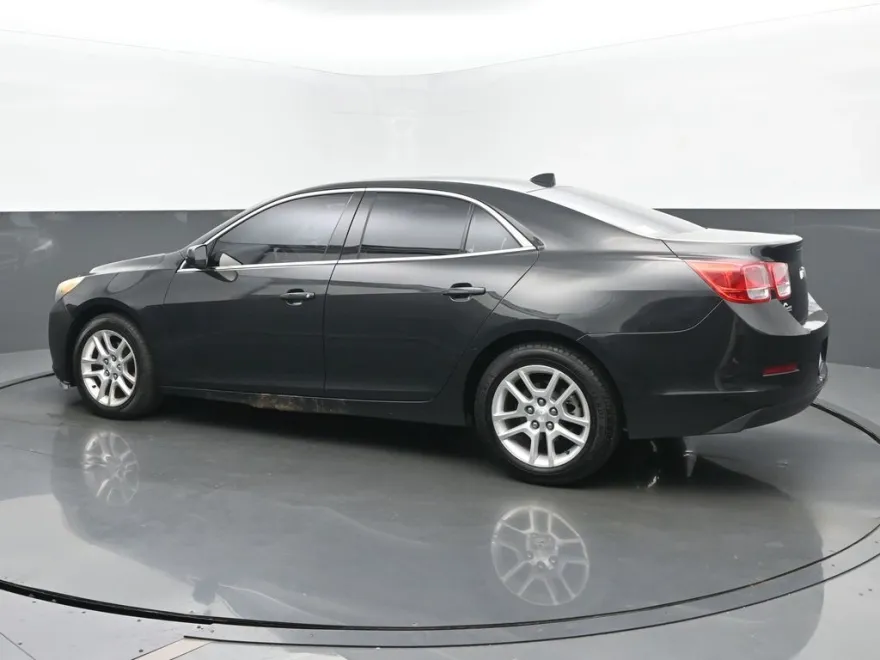 2013 Chevrolet Malibu 1LT Eco photo 1