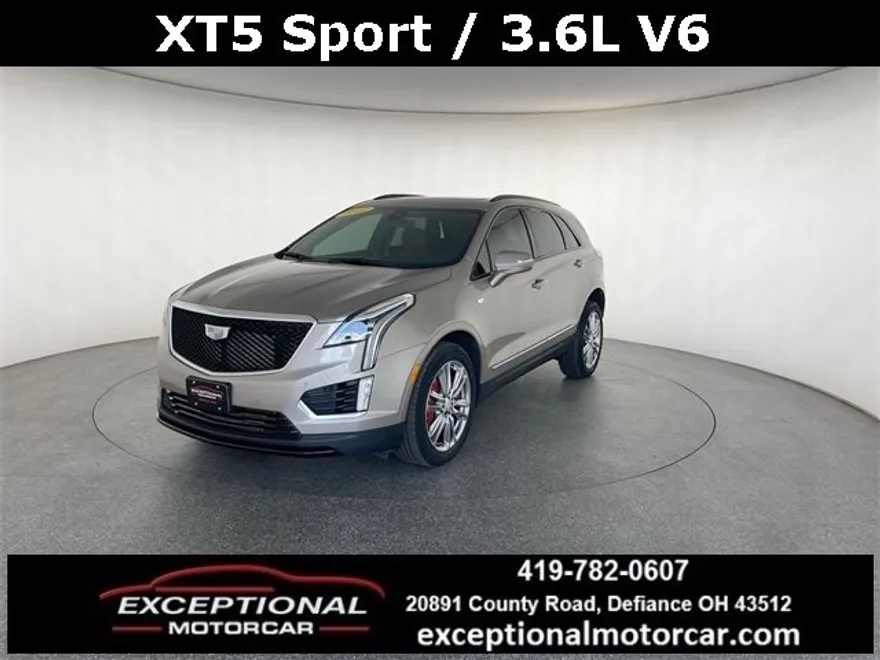 2023 Cadillac XT5 Sport photo 1