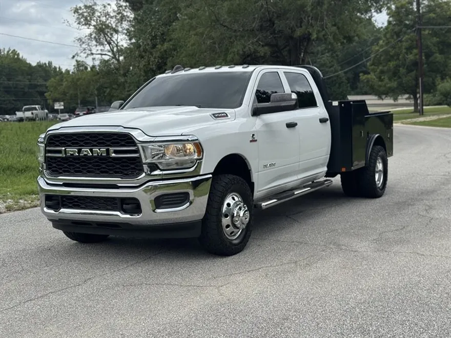 2019 Ram 3500 Tradesman photo 1