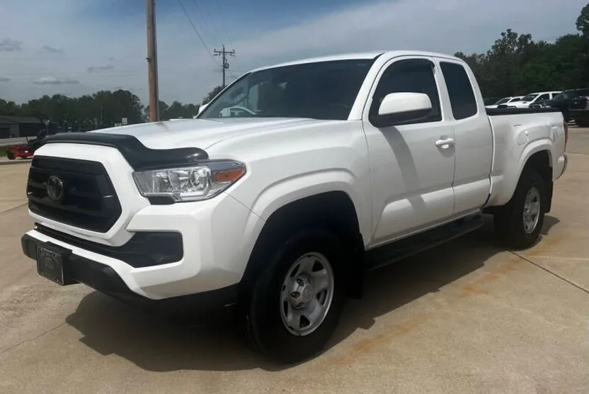 2022 Toyota Tacoma SR photo 1