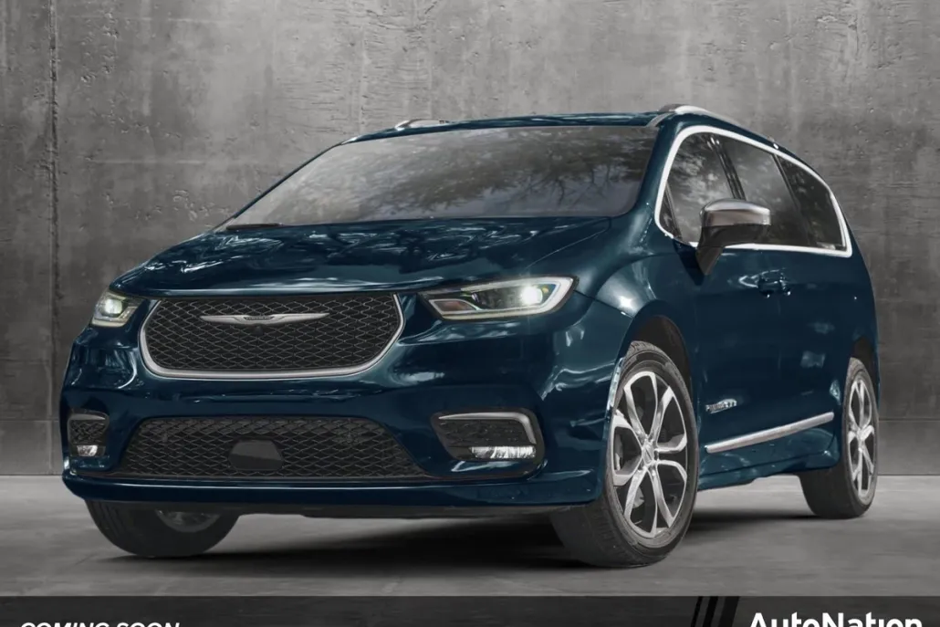 2025 Chrysler Pacifica Limited photo 1