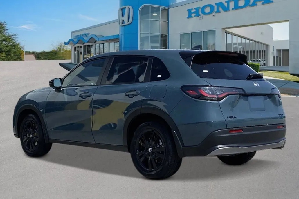 2026 Honda HR-V Sport photo 1