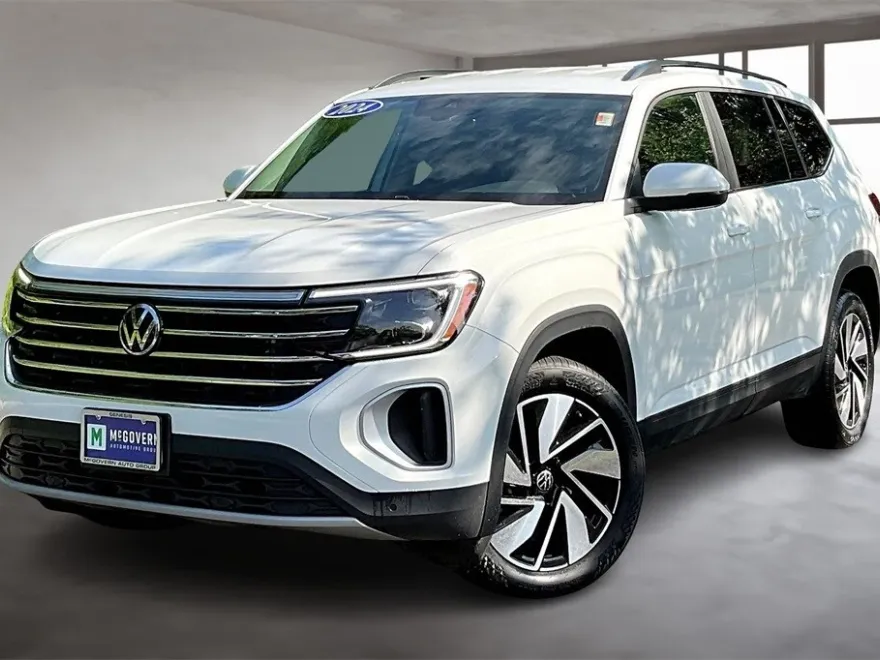 2024 Volkswagen Atlas SE Technology photo 1