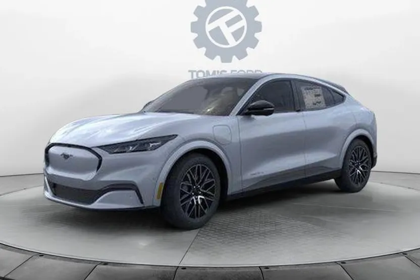 2025 Ford Mustang Mach-E Premium photo 1