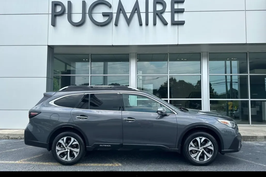 2021 Subaru Outback Touring XT photo 1
